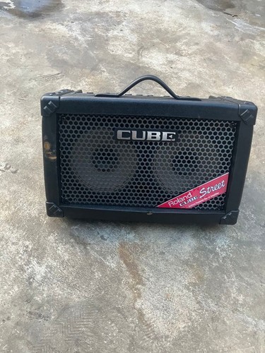 Roland cube street - cube,