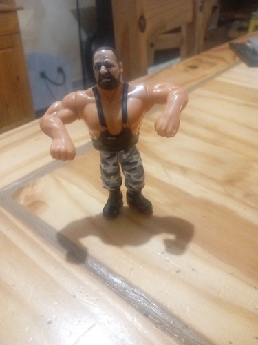 Figurine catcheur luke - figurine,