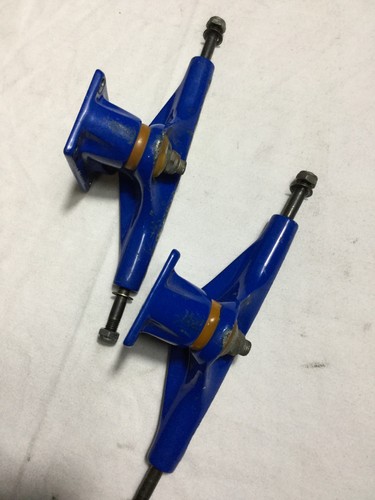 Vintage 1980 venture - vintage,