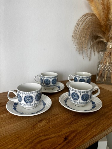 Ensemble tasses et - de,