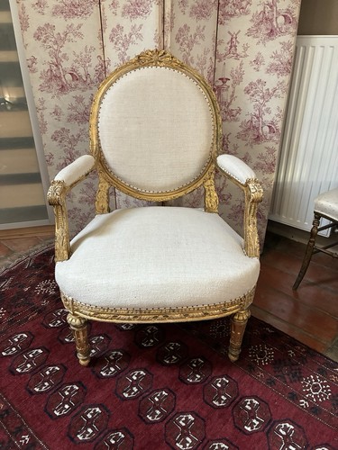 Gros fauteuil cabriolet - gros, avec