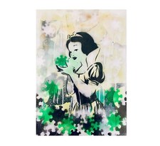 Snow white corona - corona, garden