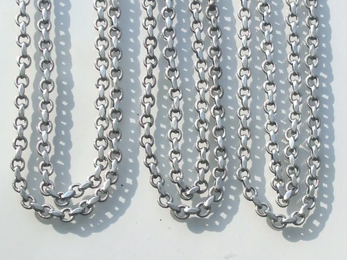 Beau grand collier - et,