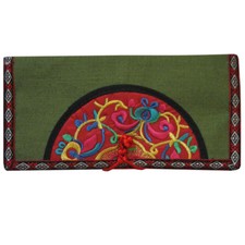 portefeuille porte monnaie femme Vert kaki foncé broderies rouge et multicolore