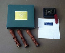 Sceaux J P N monogramme initiale + encreur doré + cire ALADINE seal monogram