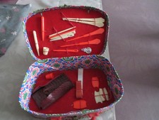 MALETTE VALISETTE COUTURE ENFANT VINTAGE voir photos