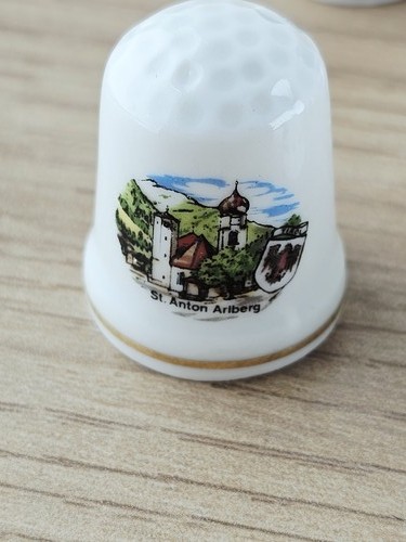 Dé coudre ancien vintage - à,