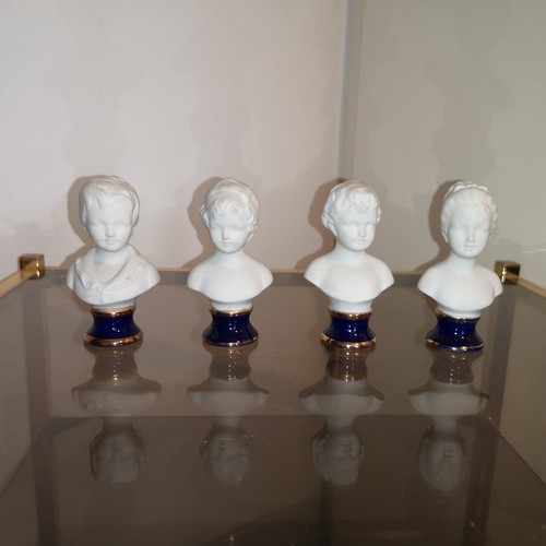 Ensemble petits bustes - ensemble,