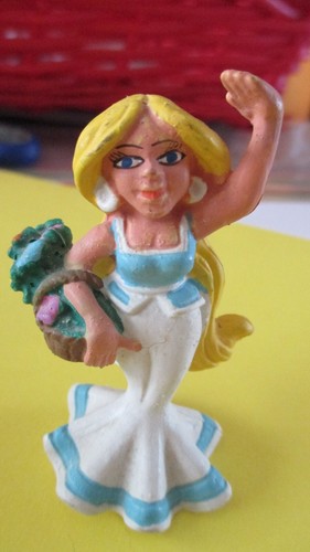Figurine falbala astérix 5 - falbala,