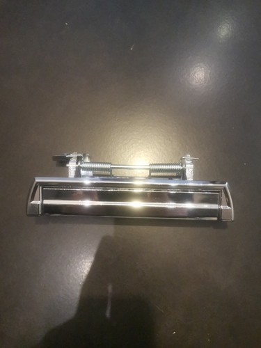 Poignee porte peugeot 504 - peugeot,