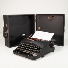 1947 Remington Rand DeLuxe