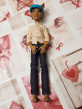 DOLL POUPEE MONSTER HIGH