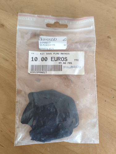 Kit sous plaque casque - de, sous-plaque
