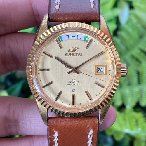 Rare montre habillée vintage