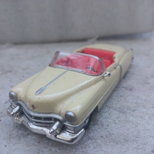 Universal hobbies cadillac - ?,