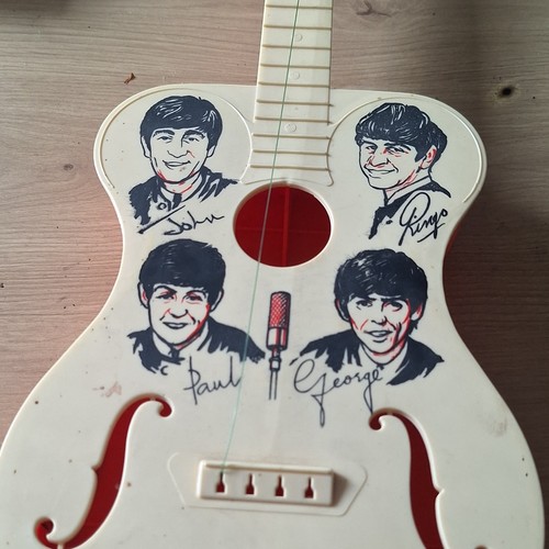 The beatles new sound guitar - beatles,