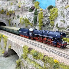 Train vapeur locomotive