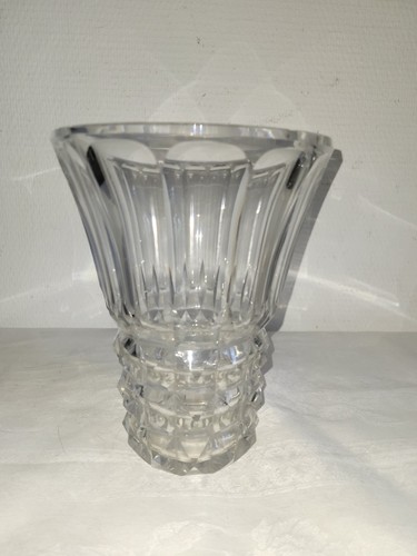 Vase cristal signé saint - cristal,