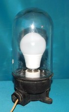 Ancienne lampe cour - lampe,