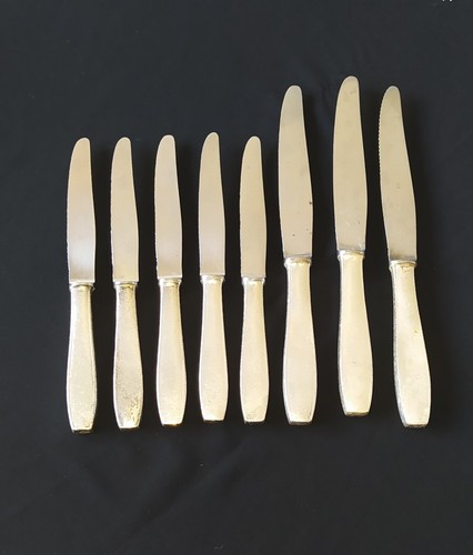 Couteaux metal argente - 8,