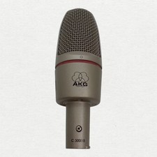 Microphone à condensateur AKG