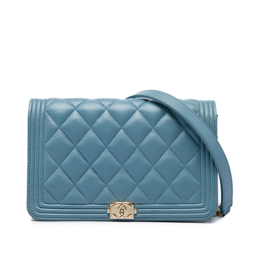 Chanel matelassé boy wallet - chanel,