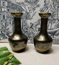2 ANCIENS VASES  VERRE