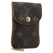 LOUIS VUITTON Monogram