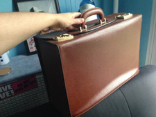 Leather VINTAGE BOXED SUITCASE