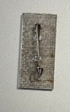 rare insigne des chantiers de