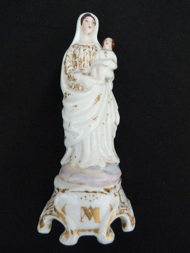Très belle vierge - très,