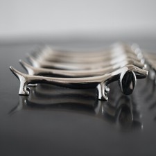 Service 12 portes couteaux chien teckel vintage metal argenté