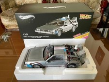 Hot Wheels 1/18 Back to the