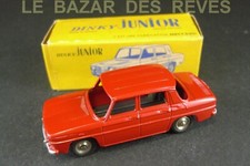 DINKY TOYS FRANCE. RENAULT 8.  JUNIOR    REF:  103. + Boite.