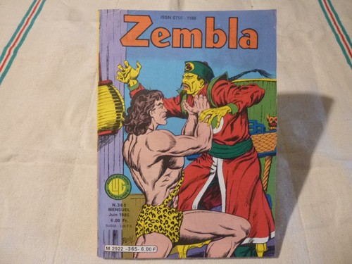 Petit format zembla - :,