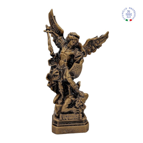 Statue saint michel - de,