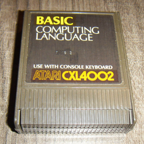 Basic computing language - basic, pour