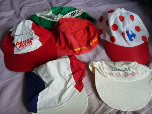Lot casquettes bob - lot, et