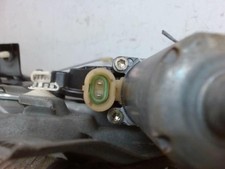 Leve vitre electrique arriere gauche RENAULT LAGUNA 1 PHASE 2 7701367649