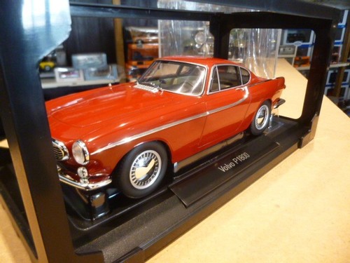 Volvo 1800 1961 - 1961, norev