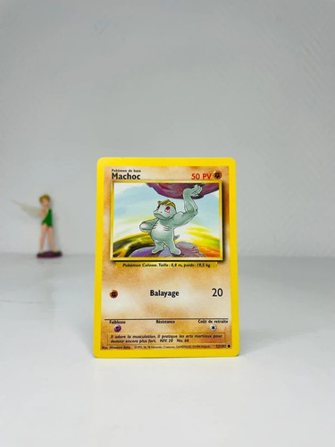 Carte pokémon machoc 102 - carte,