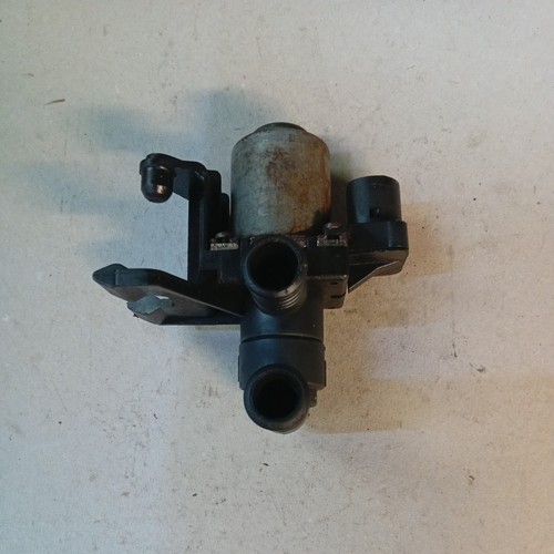 Pompe eau additionnelle bmw - pompe,