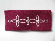 1 INSIGNE BRODE HUSSARD