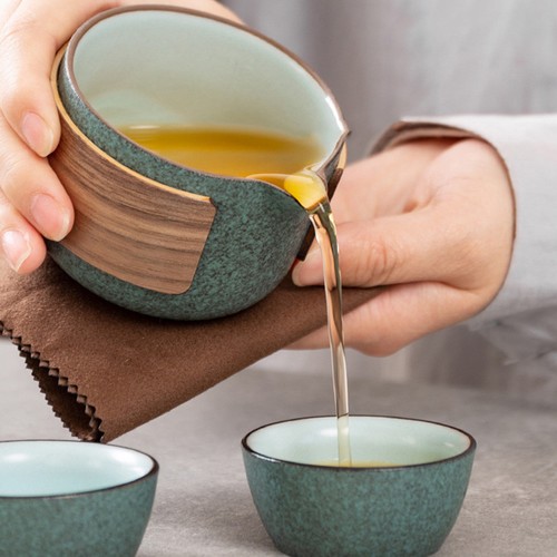 Ensemble tasses à thé - à,