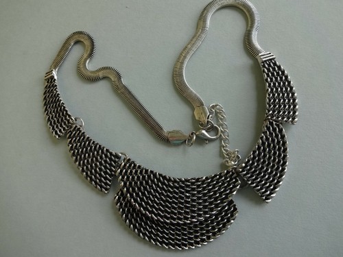 Collier court plastron - collier, court,plastron