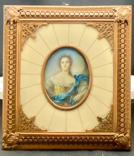 Antique dimare miniature - antique,