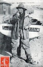 CPA 17 ILE d´ OLERON - LA COTINIERE - Il vente bien fort . Faut-il partir ? - (G