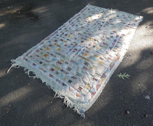 Tapis marocain vintage - tapis,