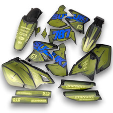 Plastiques + Graphiques Suzuki