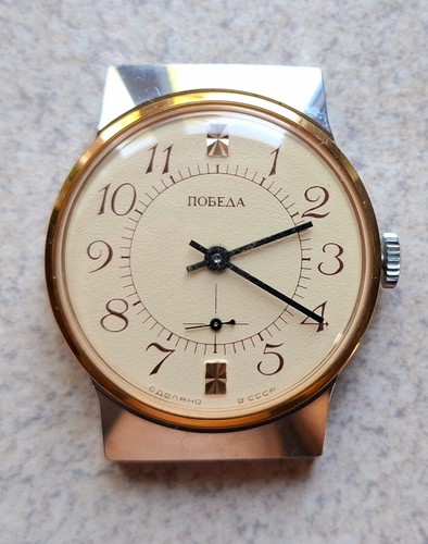 Montre neuve plaqué or - montre,